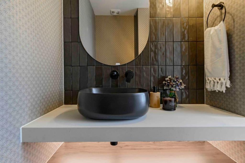 Luxury Escape In Cbd - Walking Distance To Town Villa Тауранга Екстериор снимка