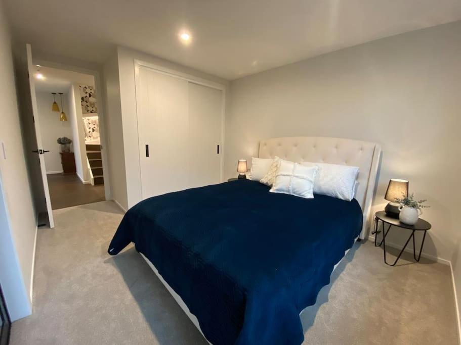 Luxury Escape In Cbd - Walking Distance To Town Villa Тауранга Екстериор снимка